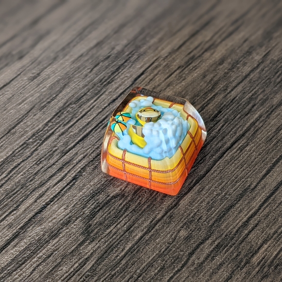 THE (QU)ACKTOR (SAR1) - cloudie duck keycap - Picture 5 of 7